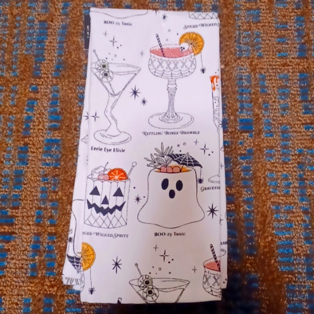 Summerween Cocktail Towel Set (2) Halloween Summer - Picture 3 of 4